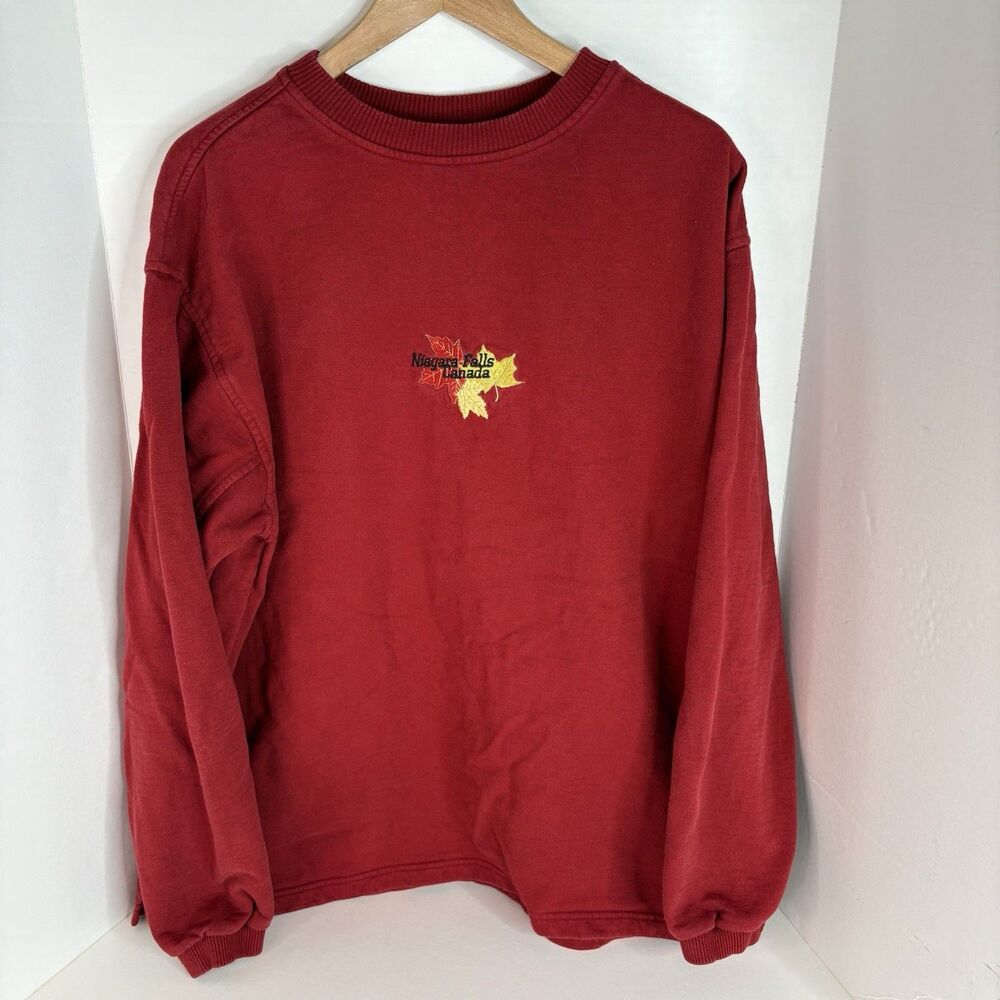 Vintage Niagara Falls Canada Crewneck Sweatshirt, XL, Red, Passport, Maple Leafs